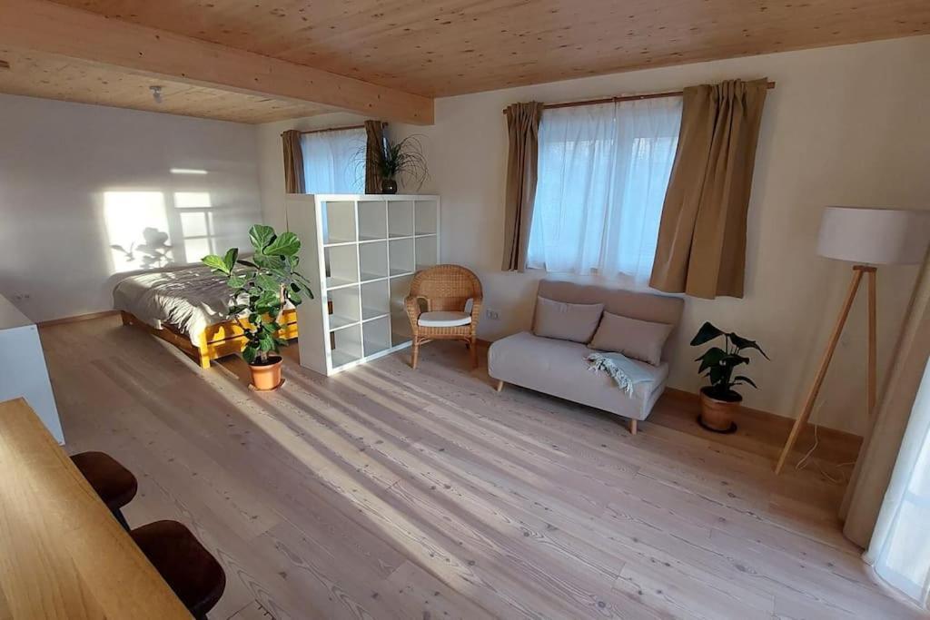 Apartment Stern