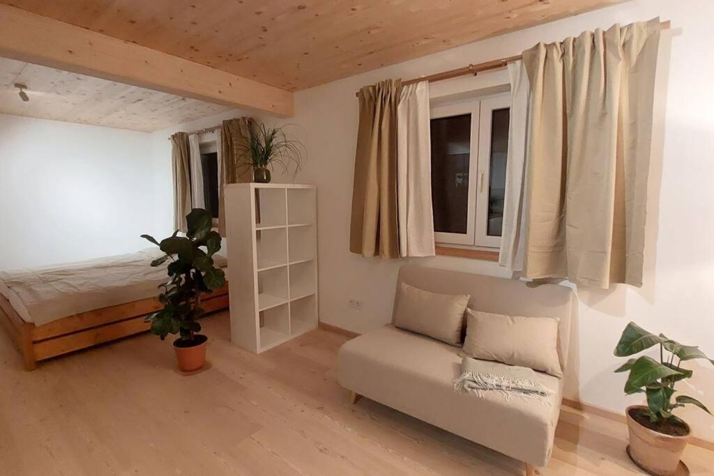 Stern Apartment Unterthingau